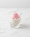 Vanille-Erdbeer-Eiscreme-Kerze